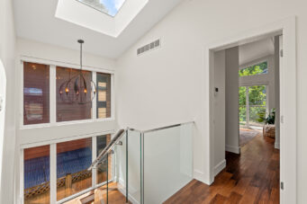 6528 Marine Drive